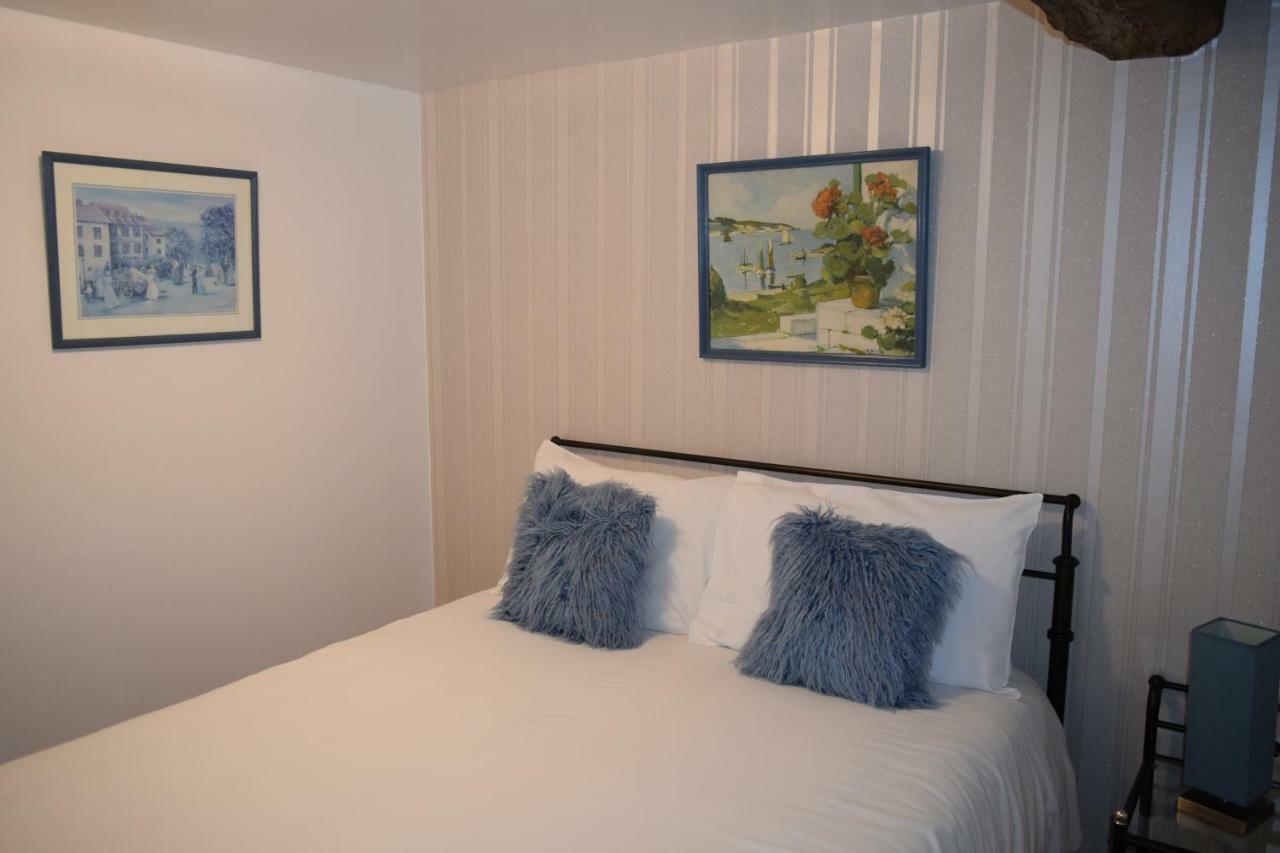 Chambre D'Hote Manoir De La Baudonniere Monsireigne Exteriér fotografie